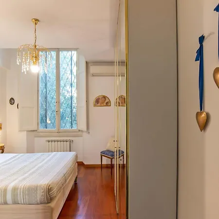 Rondinelli Mdr Collection Apartamento
